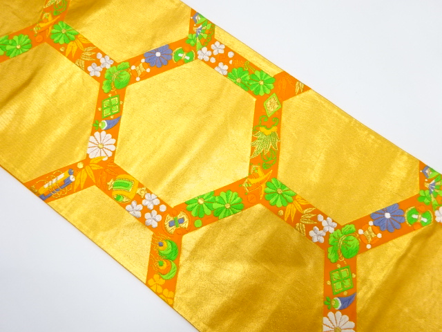 アンティーク　亀甲繋ぎに宝尽くし模様織り出し袋帯(着用可)